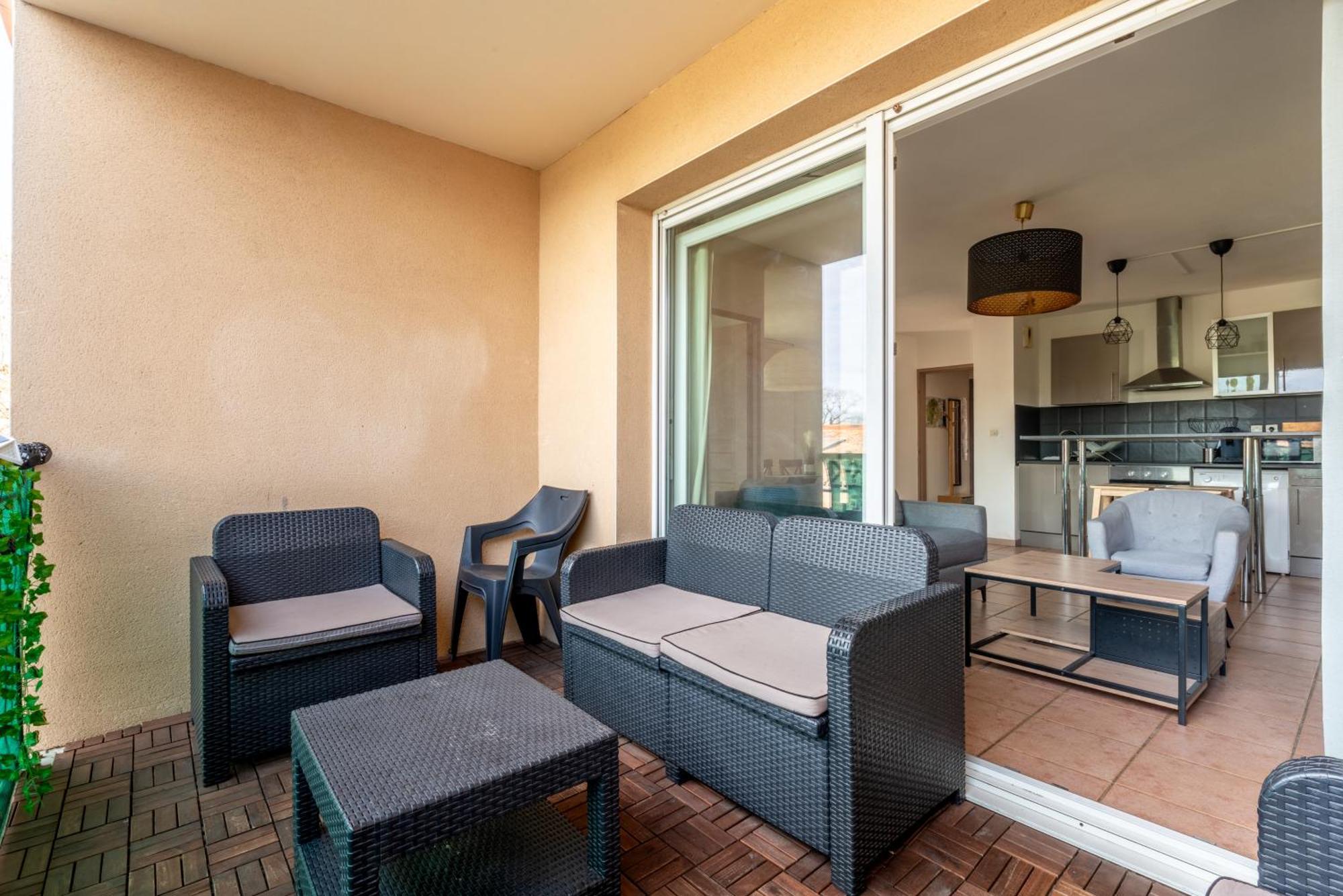 L'Ecrin Jardin Des Remparts - Parking Prive - Terrasse Carcassonne Exterior foto
